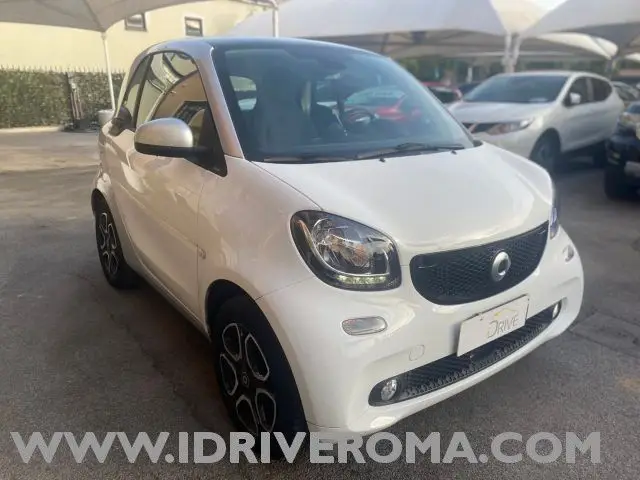 Photo 1 : Smart Fortwo 2019 Petrol