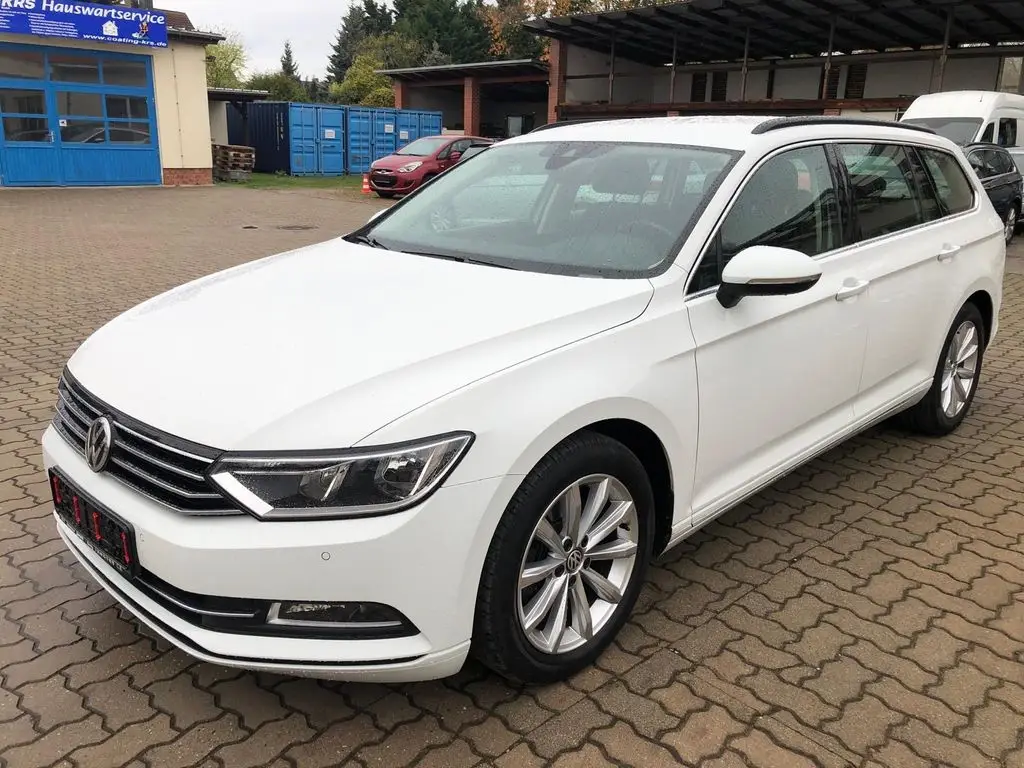 Photo 1 : Volkswagen Passat 2018 Diesel