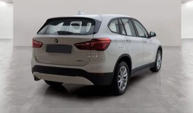 Photo 1 : Bmw X1 2021 Petrol