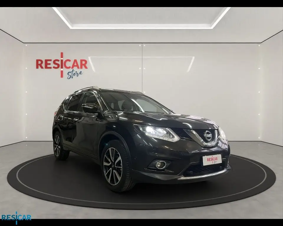 Photo 1 : Nissan X-trail 2015 Diesel