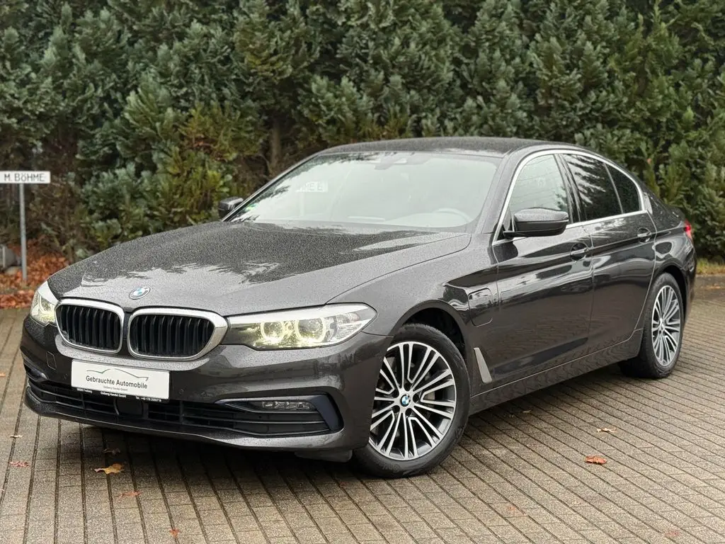 Photo 1 : Bmw Serie 5 2020 Hybrid