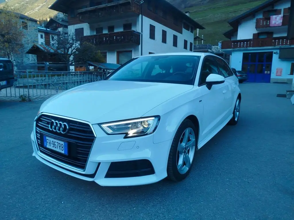 Photo 1 : Audi A3 2017 Diesel