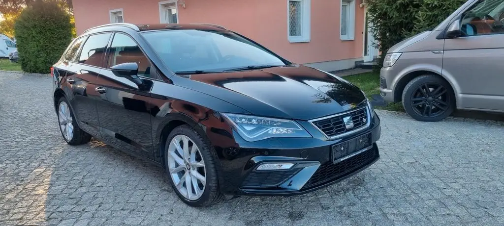 Photo 1 : Seat Leon 2018 Petrol