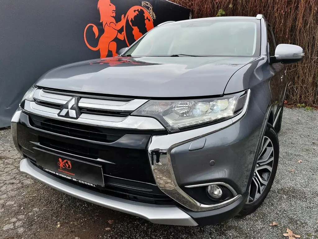 Photo 1 : Mitsubishi Outlander 2016 Diesel