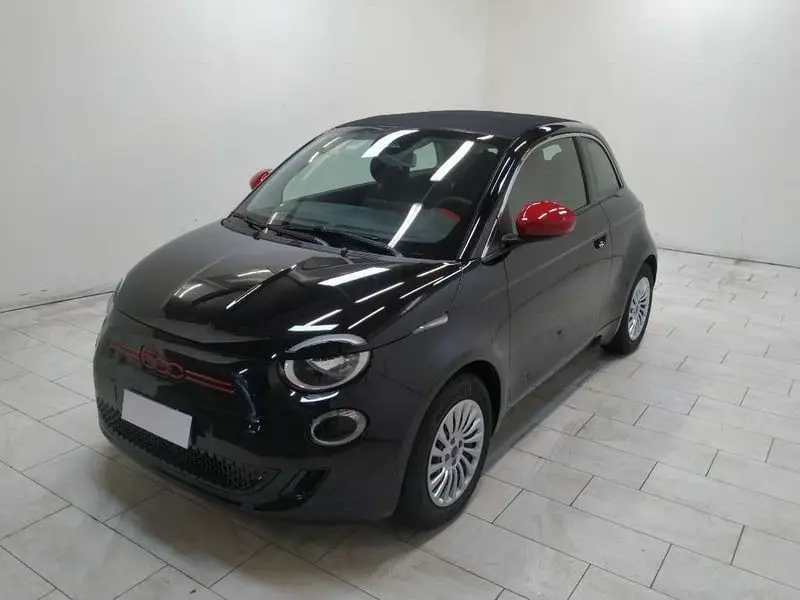 Photo 1 : Fiat 500 2023 Non renseigné