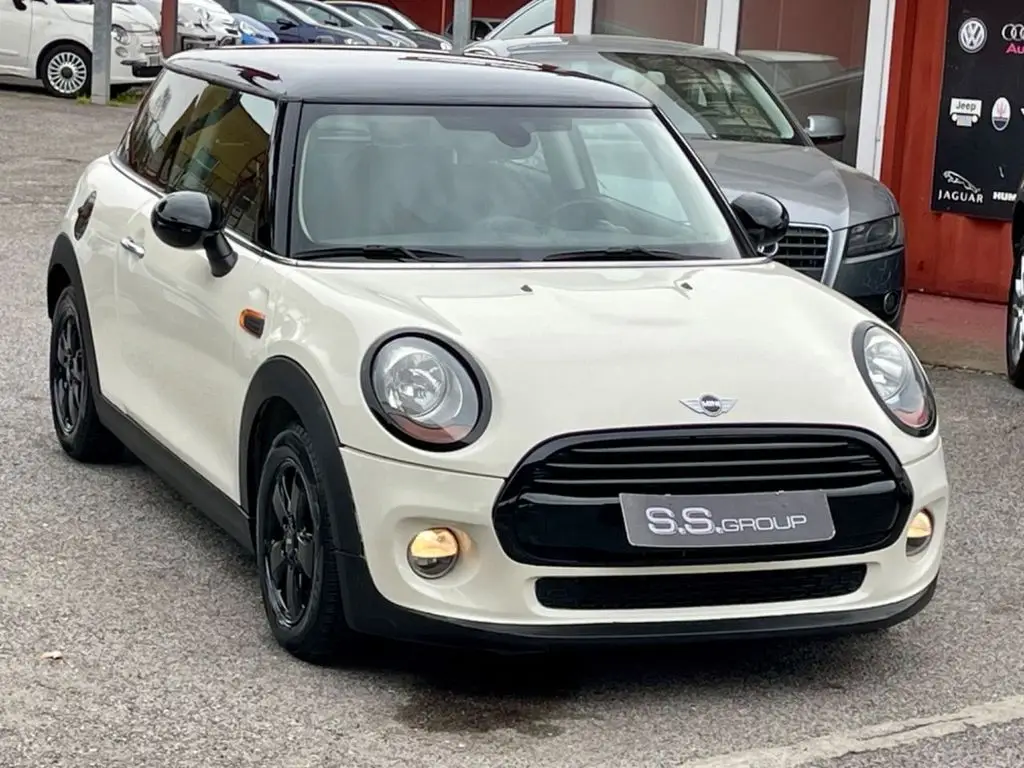 Photo 1 : Mini One 2016 Diesel