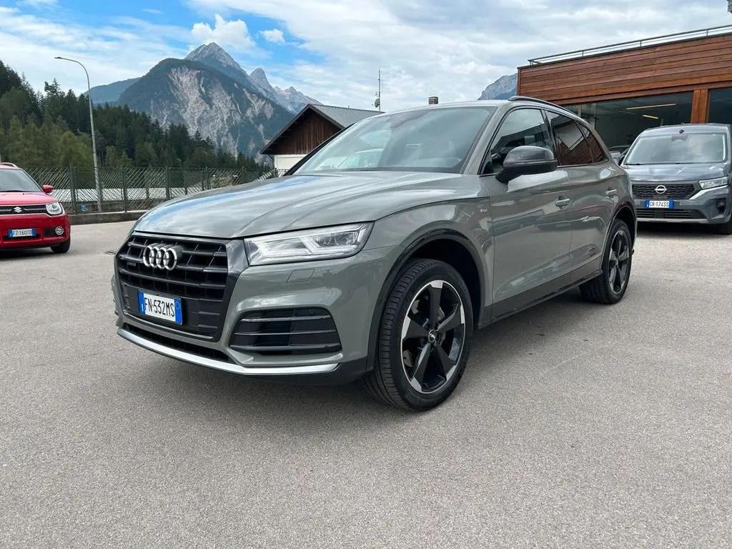 Photo 1 : Audi Q5 2018 Diesel