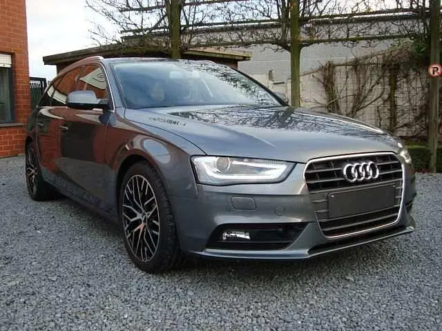 Photo 1 : Audi A4 2015 Diesel