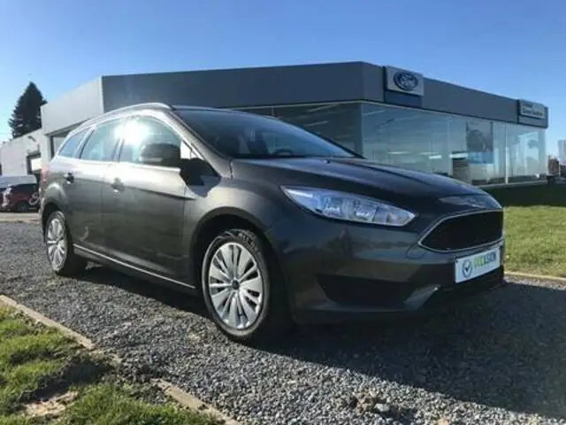 Photo 1 : Ford Focus 2016 Diesel