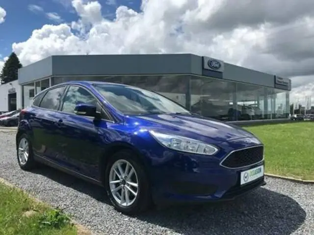 Photo 1 : Ford Focus 2016 Petrol