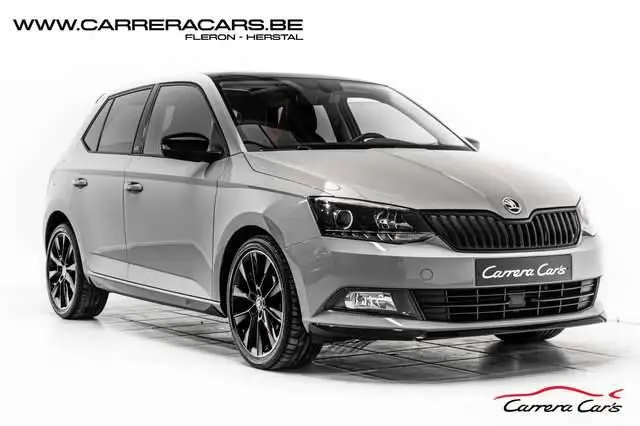 Photo 1 : Skoda Fabia 2016 Essence