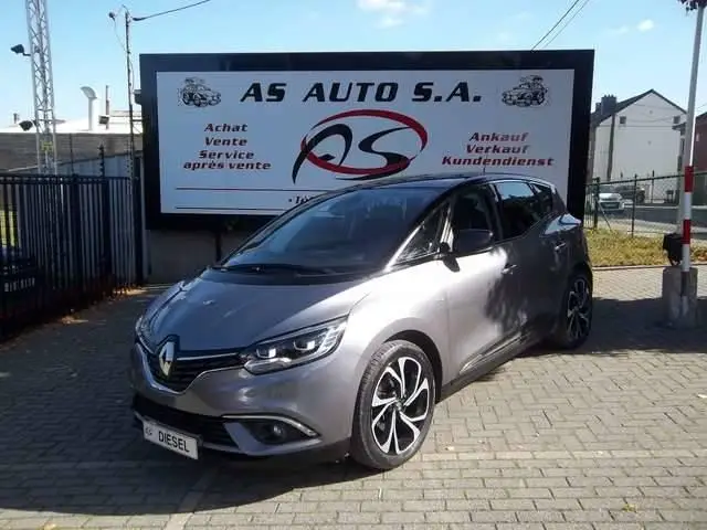 Photo 1 : Renault Scenic 2017 Diesel