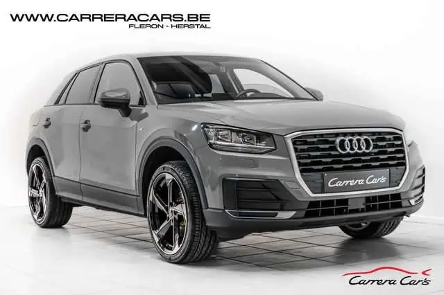 Photo 1 : Audi Q2 2018 Petrol