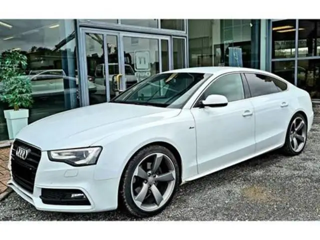 Photo 1 : Audi A5 2016 Diesel