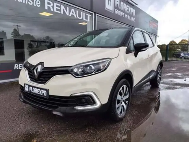 Photo 1 : Renault Captur 2017 Essence