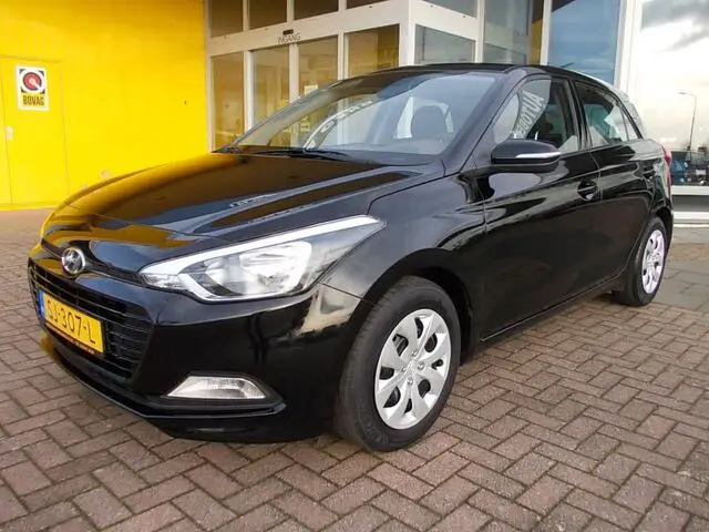 Photo 1 : Hyundai I20 2018 Petrol