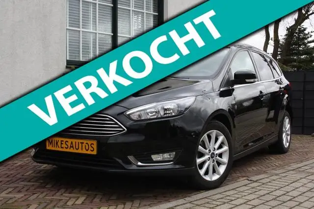 Photo 1 : Ford Focus 2016 Petrol