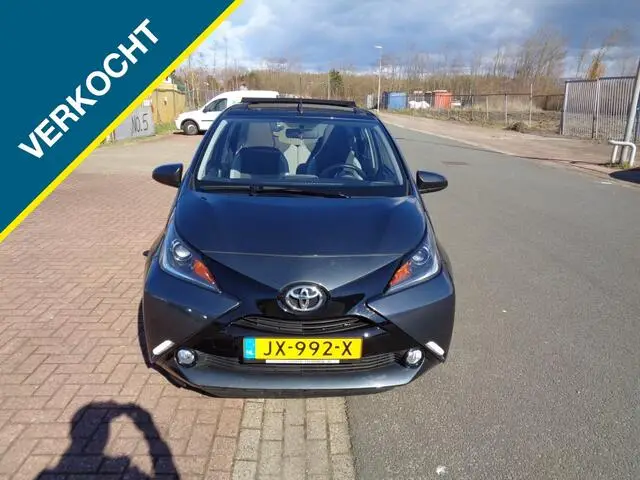 Photo 1 : Toyota Aygo 2016 Essence