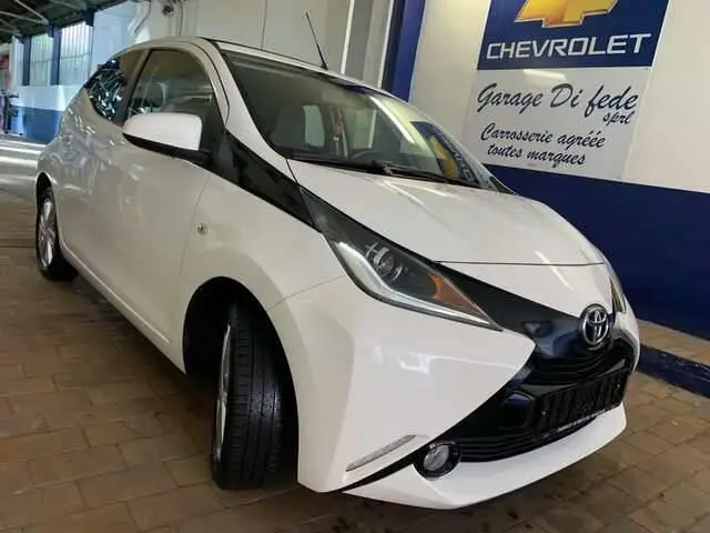 Photo 1 : Toyota Aygo 2015 Petrol