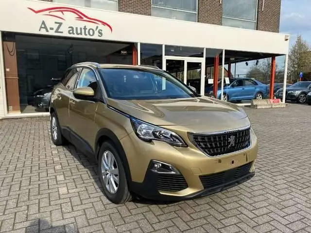 Photo 1 : Peugeot 3008 2018 Petrol