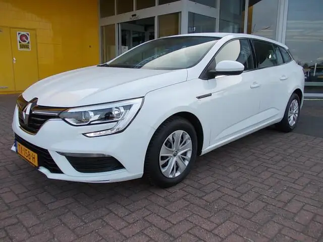 Photo 1 : Renault Megane 2017 Petrol