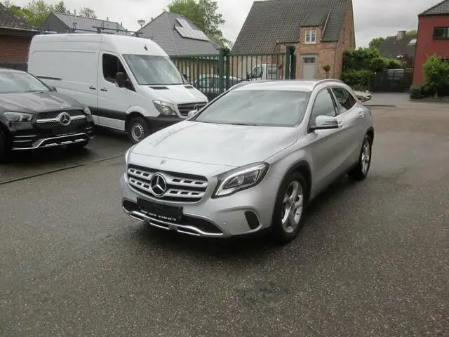 Photo 1 : Mercedes-benz Classe Gla 2019 Essence