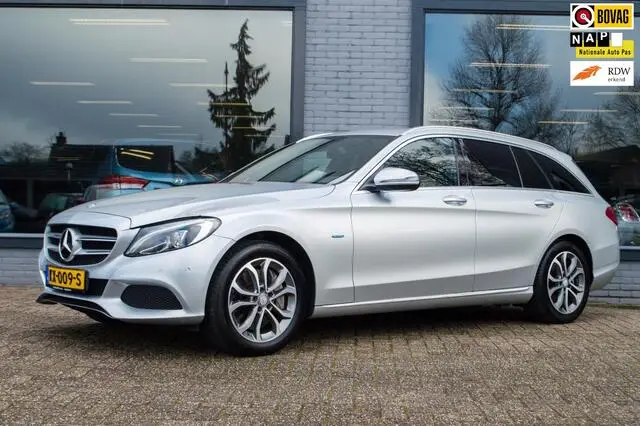 Photo 1 : Mercedes-benz Classe C 2016 Hybrid