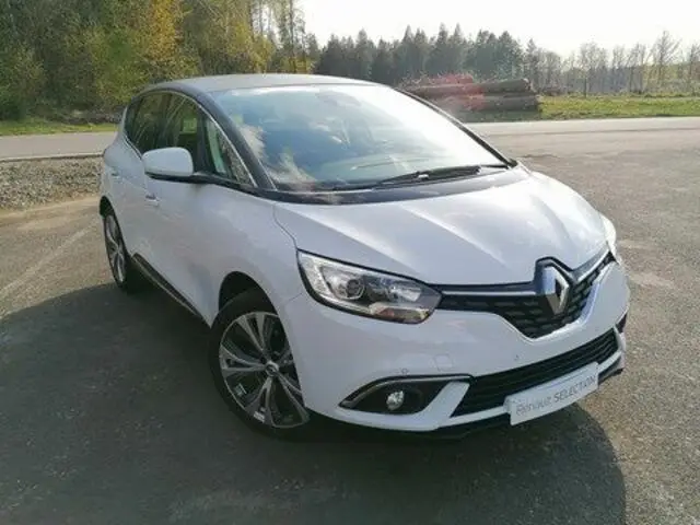 Photo 1 : Renault Scenic 2017 Essence