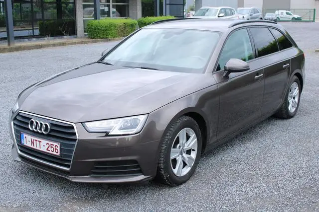 Photo 1 : Audi A4 2016 Diesel