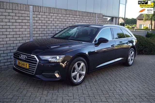 Photo 1 : Audi A6 2019 Petrol