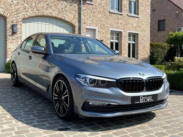 Photo 1 : Bmw Serie 5 2018 Diesel