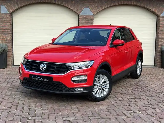 Photo 1 : Volkswagen T-roc 2019 Essence