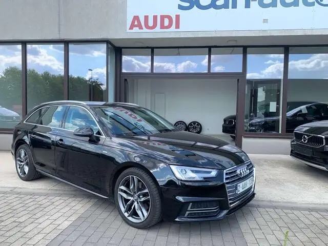 Photo 1 : Audi A4 2018 Diesel