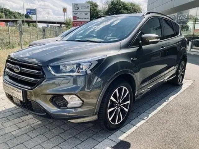 Photo 1 : Ford Kuga 2019 Essence