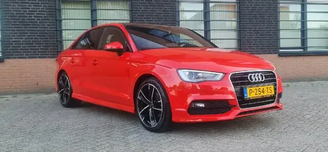 Photo 1 : Audi A3 2015 Petrol