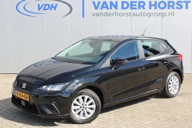 Photo 1 : Seat Ibiza 2021 Petrol