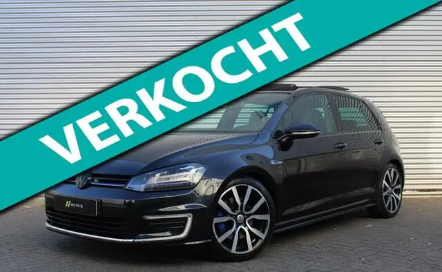 Photo 1 : Volkswagen Golf 2015 Hybrid