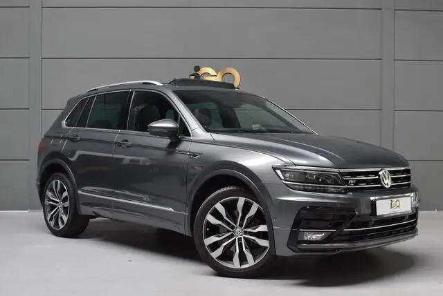 Photo 1 : Volkswagen Tiguan 2018 Essence