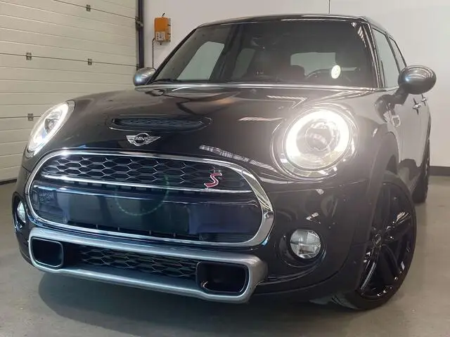 Photo 1 : Mini Mini 2018 Diesel