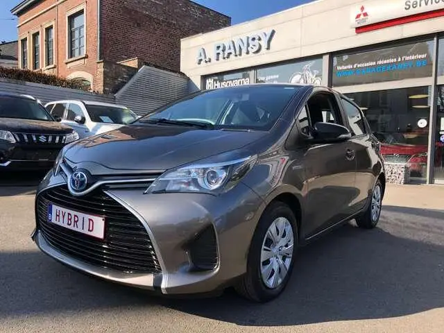 Photo 1 : Toyota Yaris 2017 Hybride