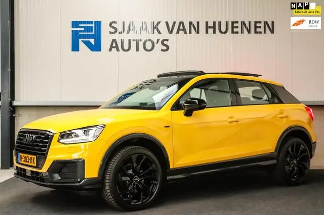 Photo 1 : Audi Q2 2017 Petrol