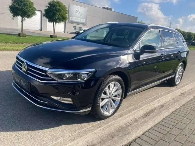 Photo 1 : Volkswagen Passat 2021 Diesel