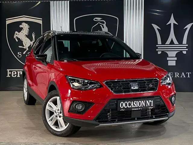 Photo 1 : Seat Arona 2021 Petrol