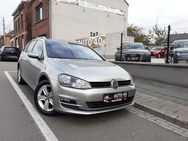 Photo 1 : Volkswagen Golf 2015 Petrol