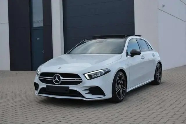 Photo 1 : Mercedes-benz Classe Cla 2020 Petrol