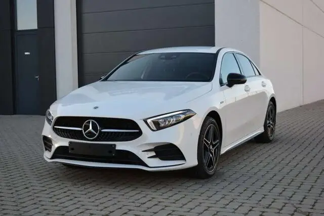 Photo 1 : Mercedes-benz Classe Cla 2020 Hybride