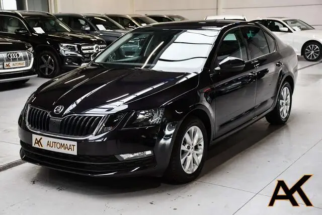 Photo 1 : Skoda Octavia 2019 Essence