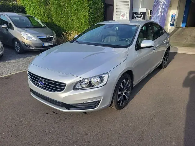 Photo 1 : Volvo S60 2018 Diesel