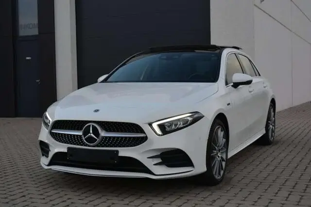 Photo 1 : Mercedes-benz Classe Cla 2020 Hybrid