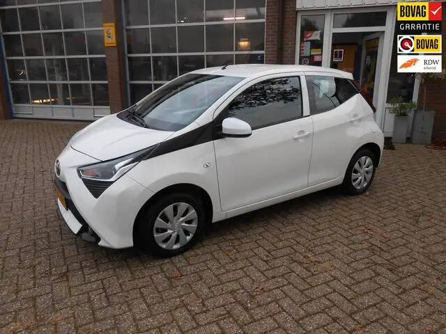 Photo 1 : Toyota Aygo 2021 Essence